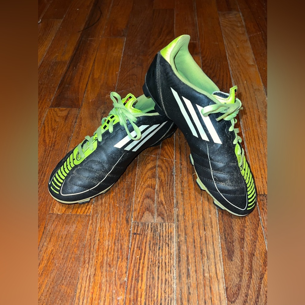 Children Adidas cleats size 4.5